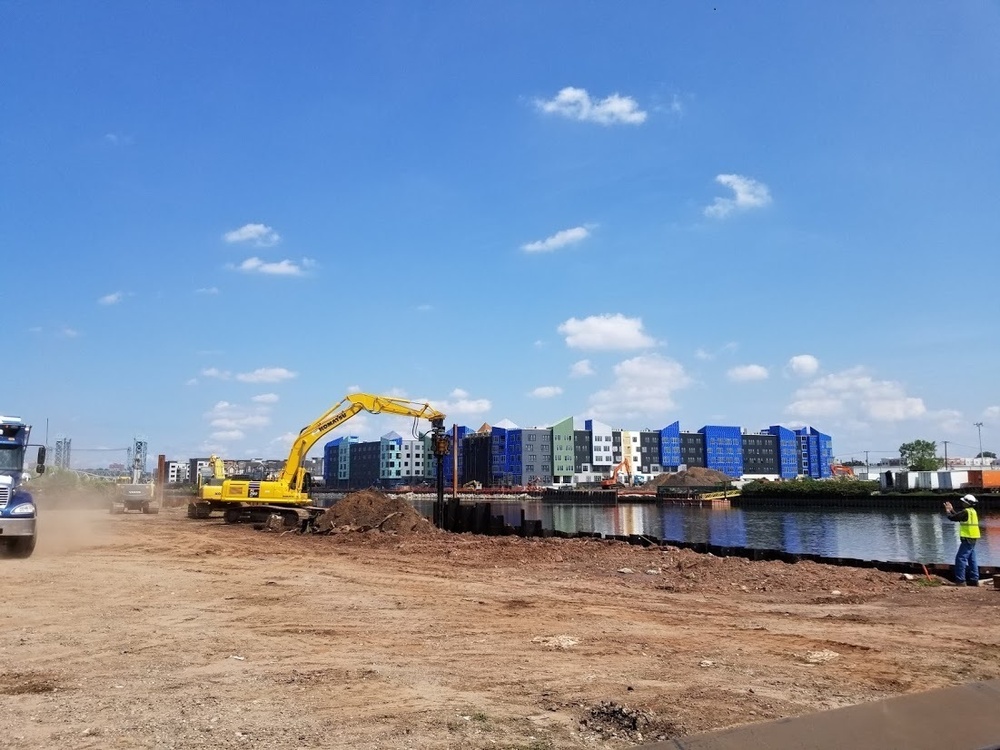 Constructing new bulkhead along the Passaic River, Newark, NJ