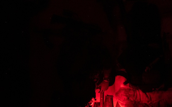 EOD Conducts CQC Training in Guam