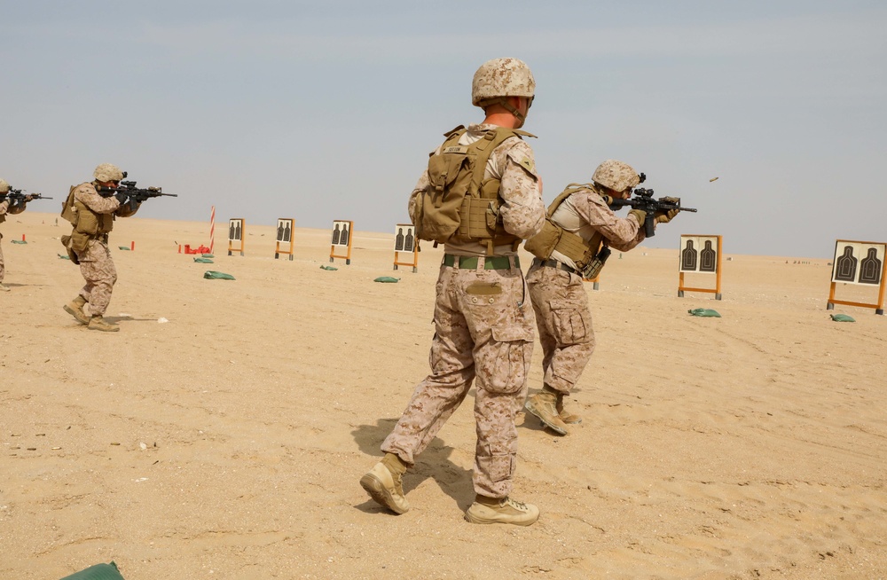 SPMAGTF-CR-CC: Combat Marksmanship Range in Kuwait