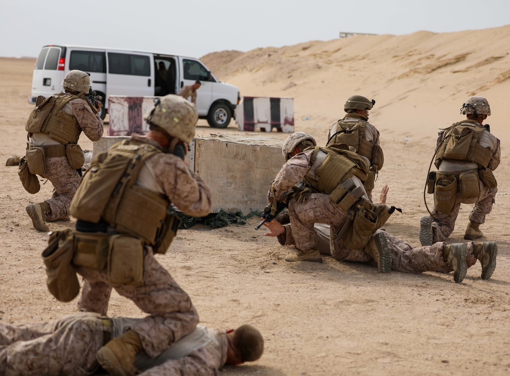 SPMAGTF-CR-CC: Forward Operating Base Training
