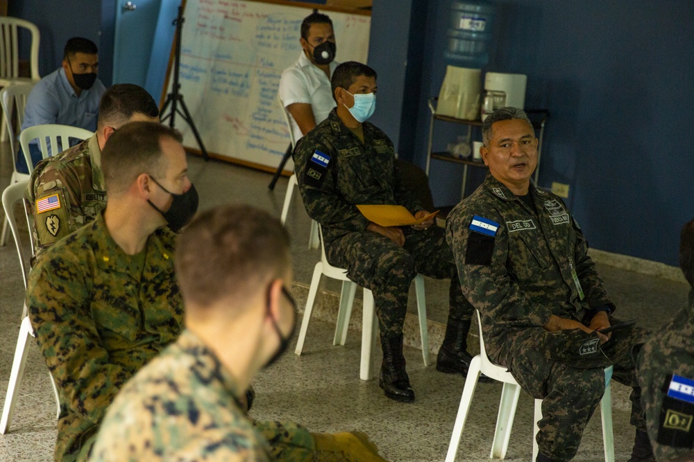 US Marines, Soldiers complete knowledge exchange with Honduran military