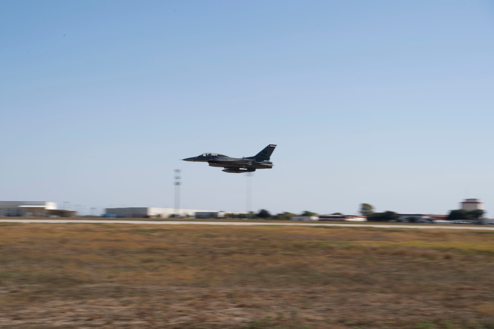 Col Raul Rosario 3000 Hours Flight