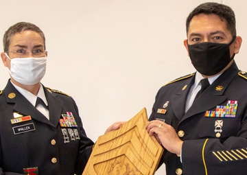 Army Reserve unit conducts change in leadership ceremony amid COVID restrictions
