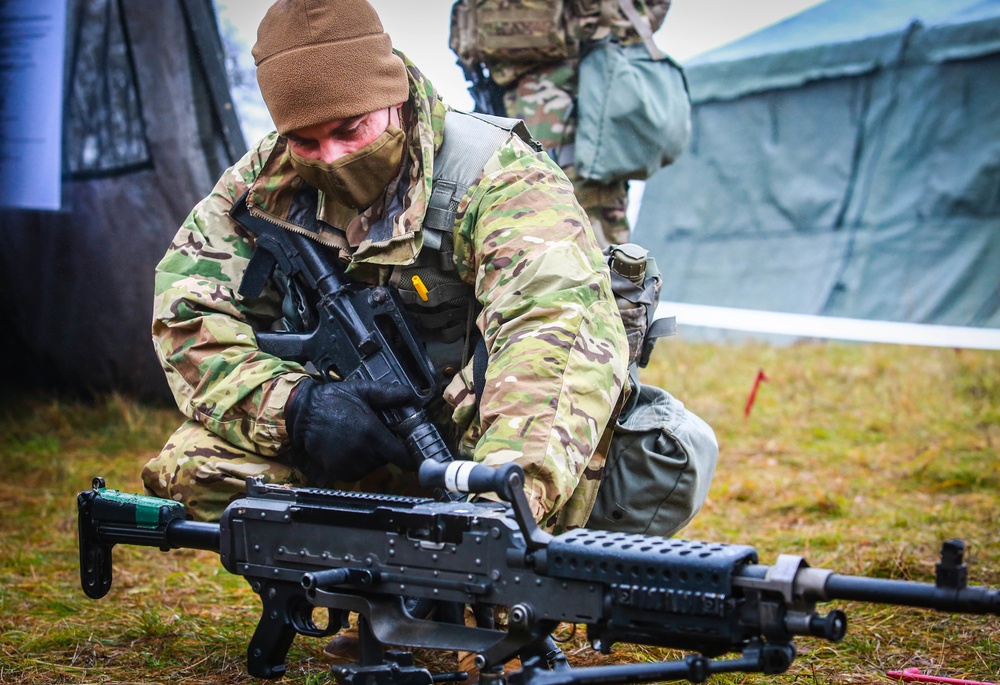 DVIDS - Images - U.S. Army Soldiers participate in EIB/ESB Competition ...