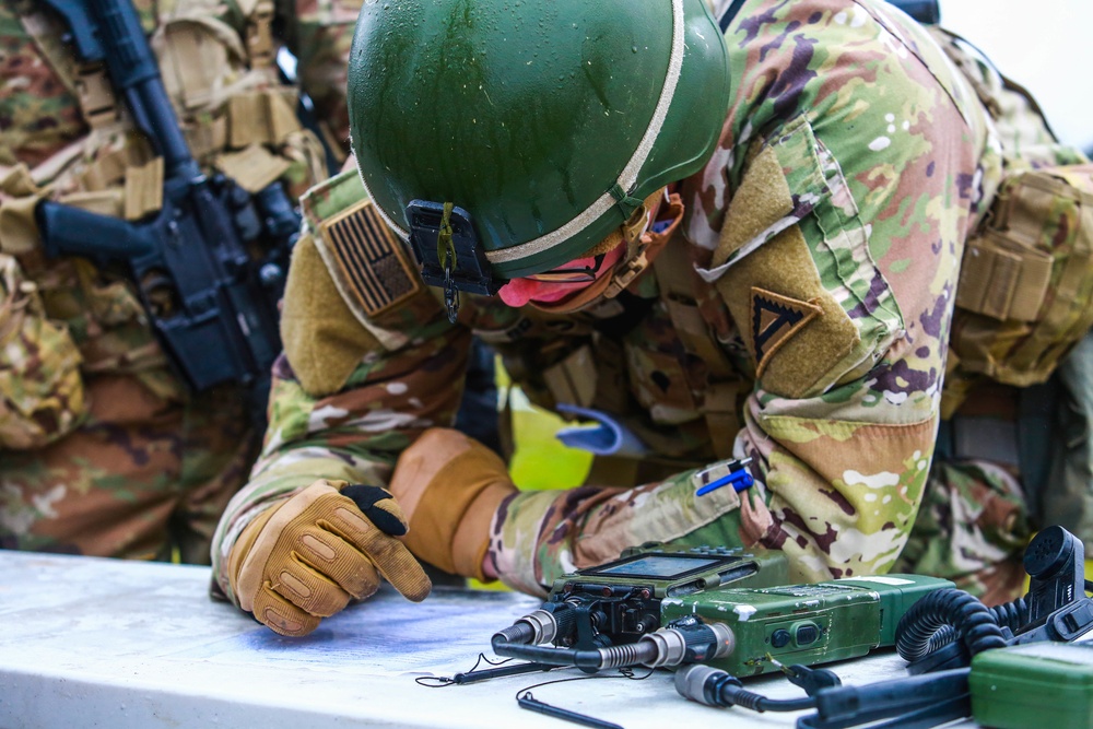 U.S. Army Soldiers participate in EIB/ESB Competition at Hohenfels