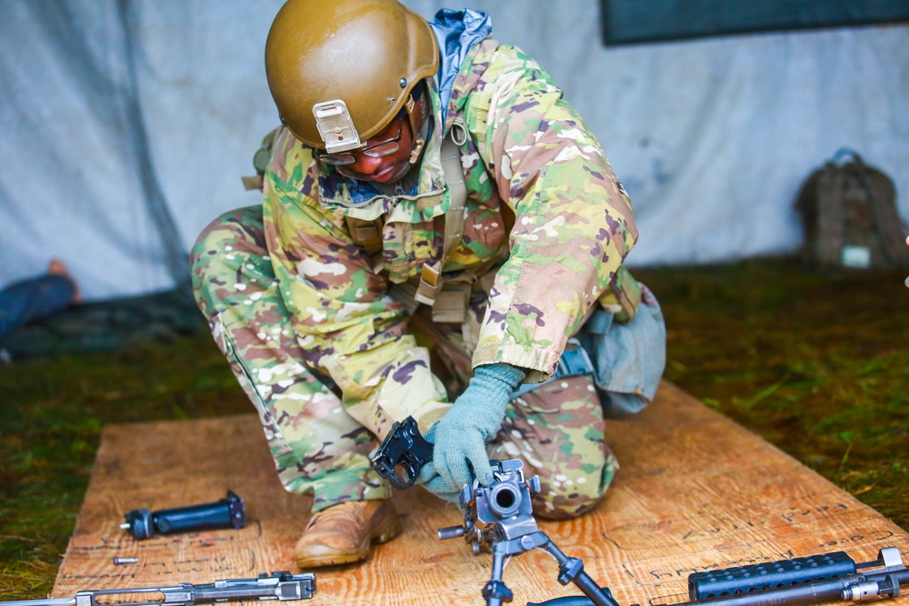 U.S. Army Soldiers participate in EIB/ESB Competition at Hohenfels