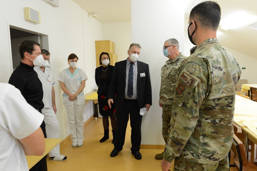 Guard medical team supports Czech partners