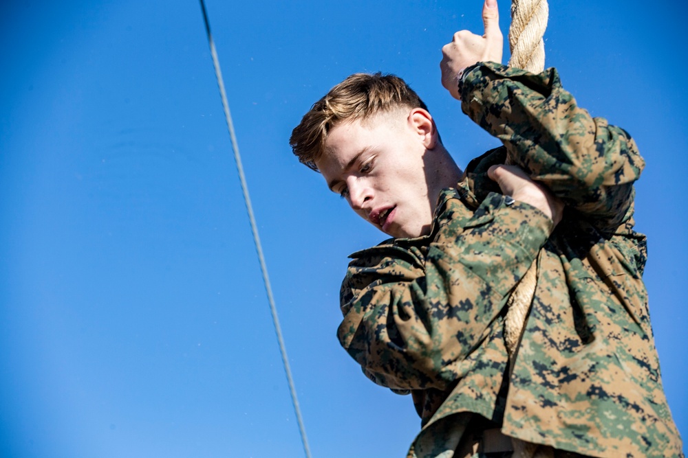 3rd MAW Marines compete during field meet