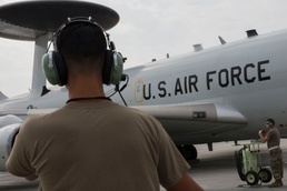 AWACS maintainers, crew surpass 50 consecutive combat missions
