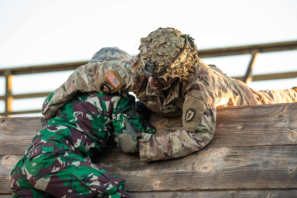 Indonesia Platoon Exchange 2020: Leadership Reaction Course