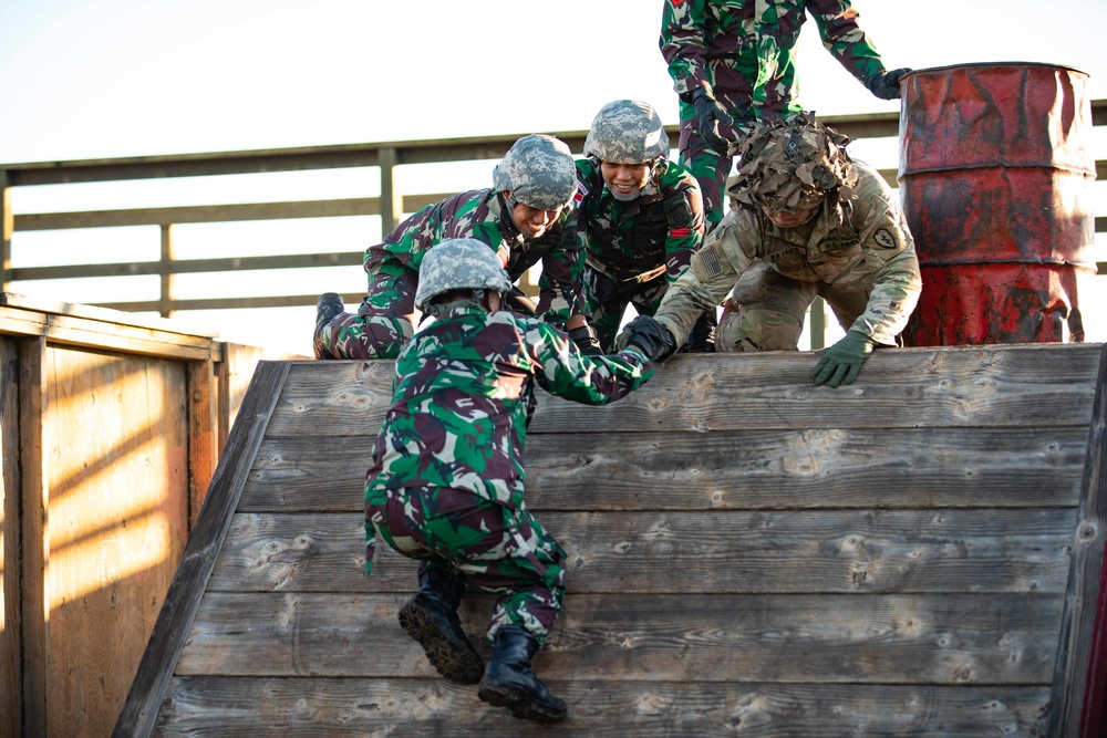 Indonesia Platoon Exchange 2020: Leadership Reaction Course