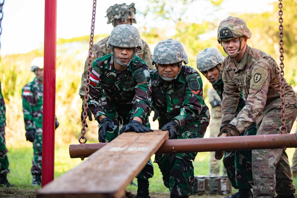 Indonesia Platoon Exchange 2020: Leadership Reaction Course