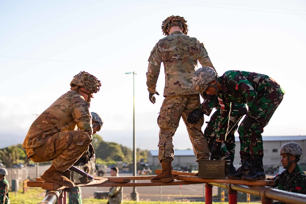 Indonesia Platoon Exchange 2020: Leadership Reaction Course