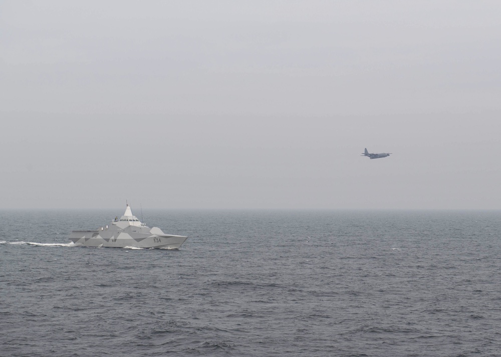 USS Ross (DDG 71) patrol 10