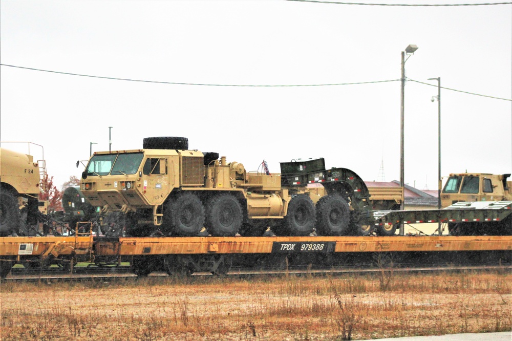 Fort McCoy supports equipment redeployment by rail for 829th Engineer Company