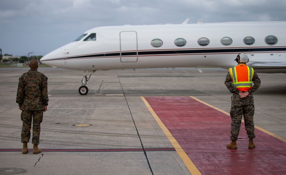 Marine Corps Commandant, Sergeant Major visit Okinawa