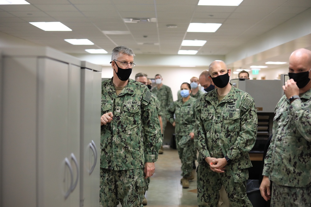 NMFP Commander Visits Naval Hospital Twentynine Palms