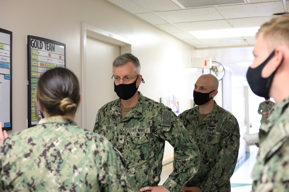 NMFP Commander Visits Naval Hospital Twentynine Palms