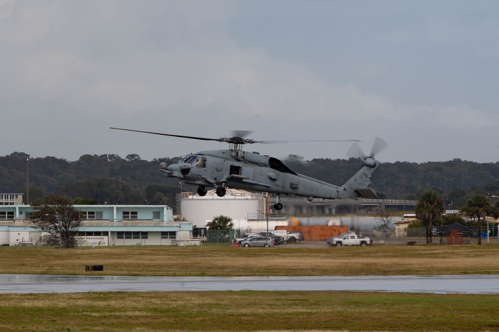 201105-N-RL695-1544