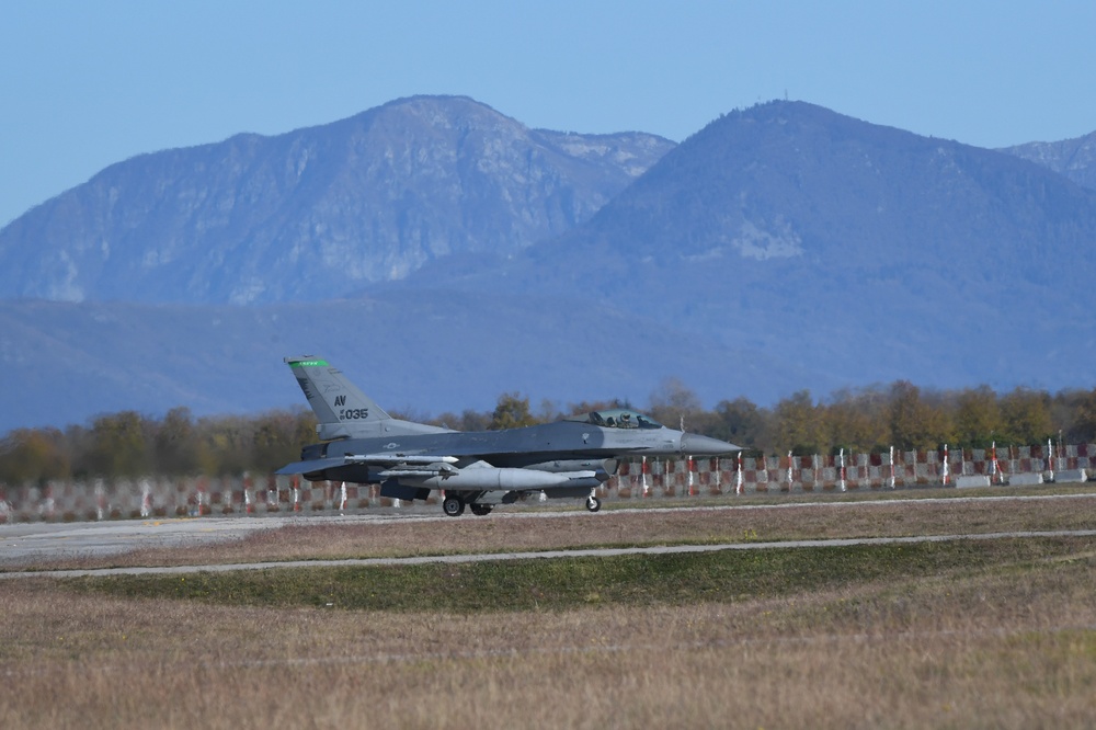 U.S. Air Force partners with armed forces in Bosnia and Herzegovina for Air-Ground integration training