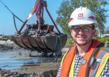 Buffalo River dredging, Fall 2020