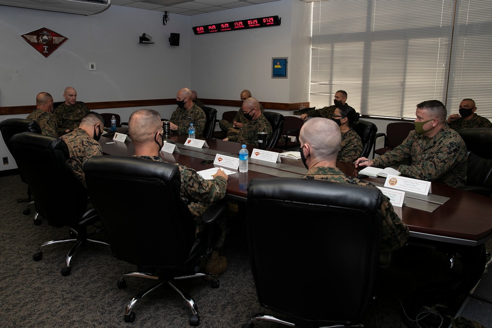 CMC and Sgt Maj of the USMC visit to Okinawa