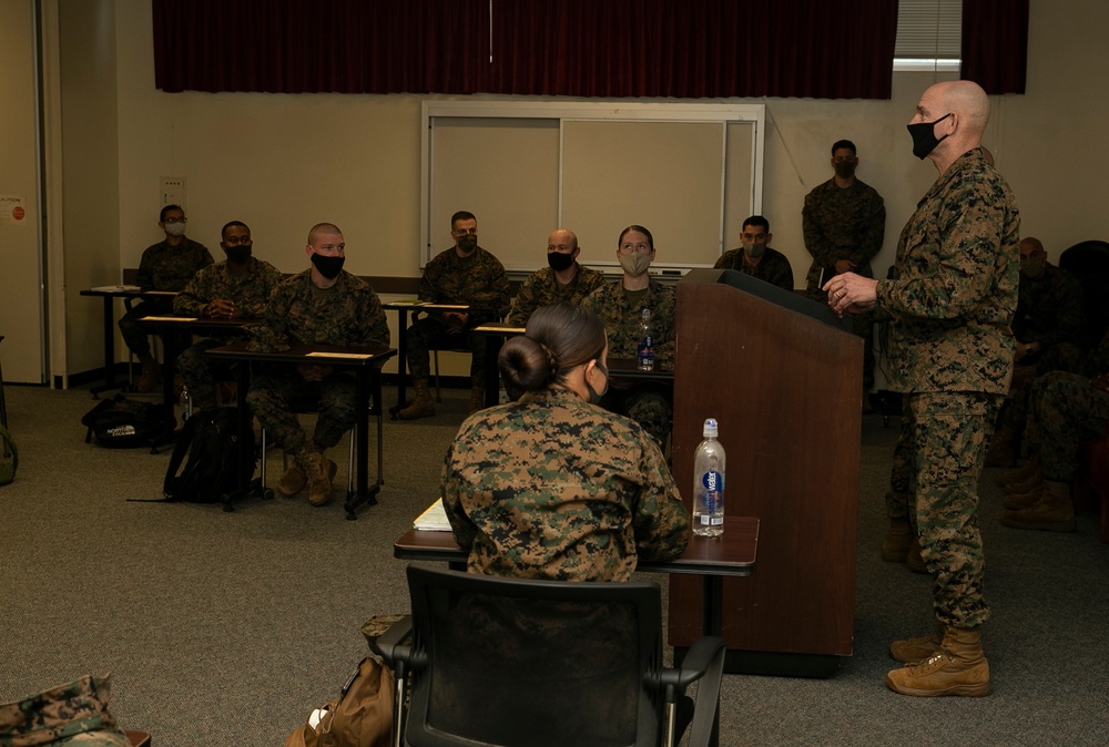 CMC and Sgt Maj of the USMC visit to Okinawa