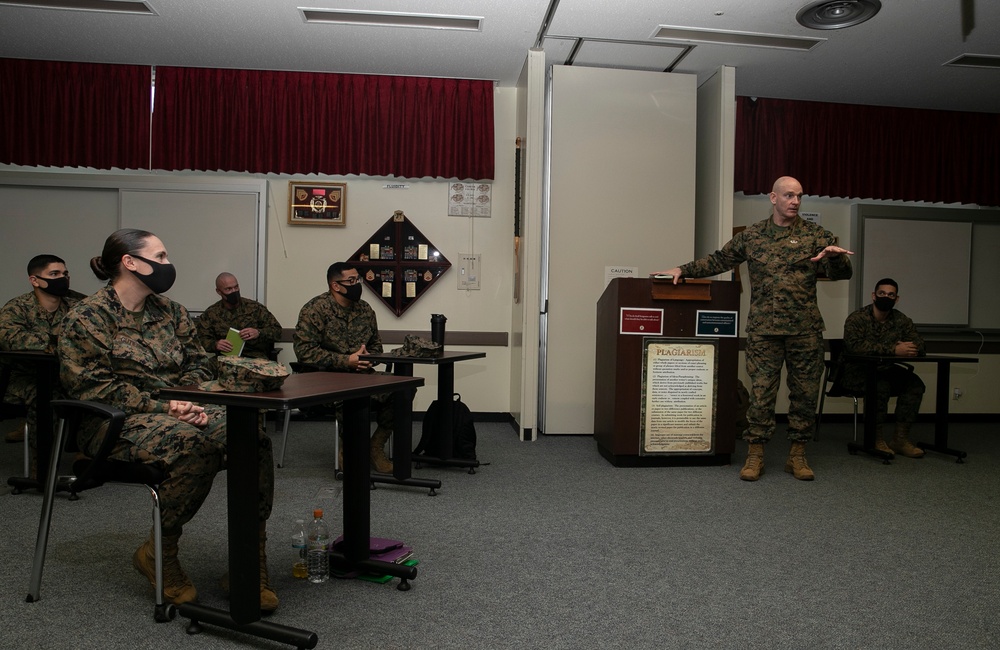 CMC and Sgt Maj of the USMC visit to Okinawa