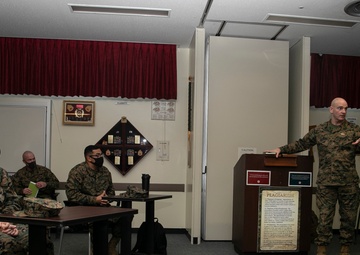 CMC and Sgt Maj of the USMC visit to Okinawa