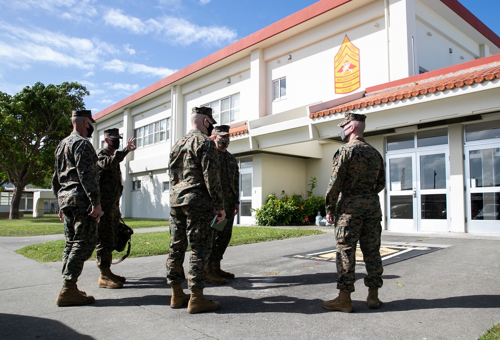 CMC and Sgt Maj of the USMC visit to Okinawa