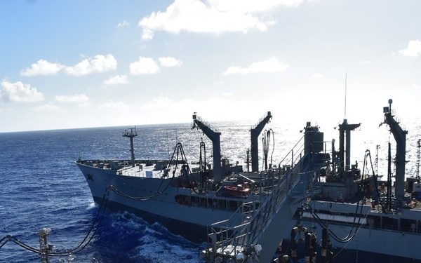USNS Tippecanoe (T-AO 199) Conducts Underway Replenishment with USNS Big Horn (T-AO 198)