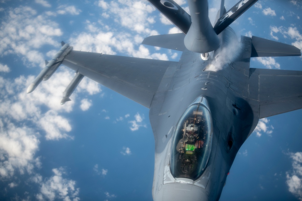 100th ARW fuels Air-Ground integration bilateral exercise