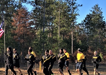 Fort McCoy members team up for special Veterans Day run