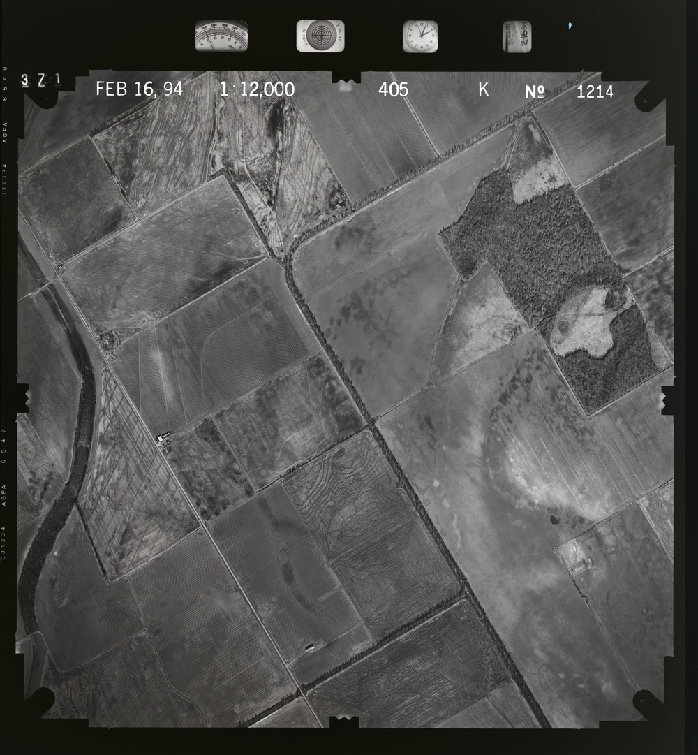 083243.075 - Black River.405.8