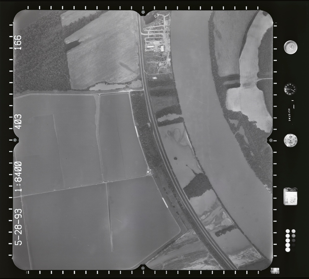 083252.166 - High water - Ft. Smith - Pine Bluff Fourche Lafave.403.1