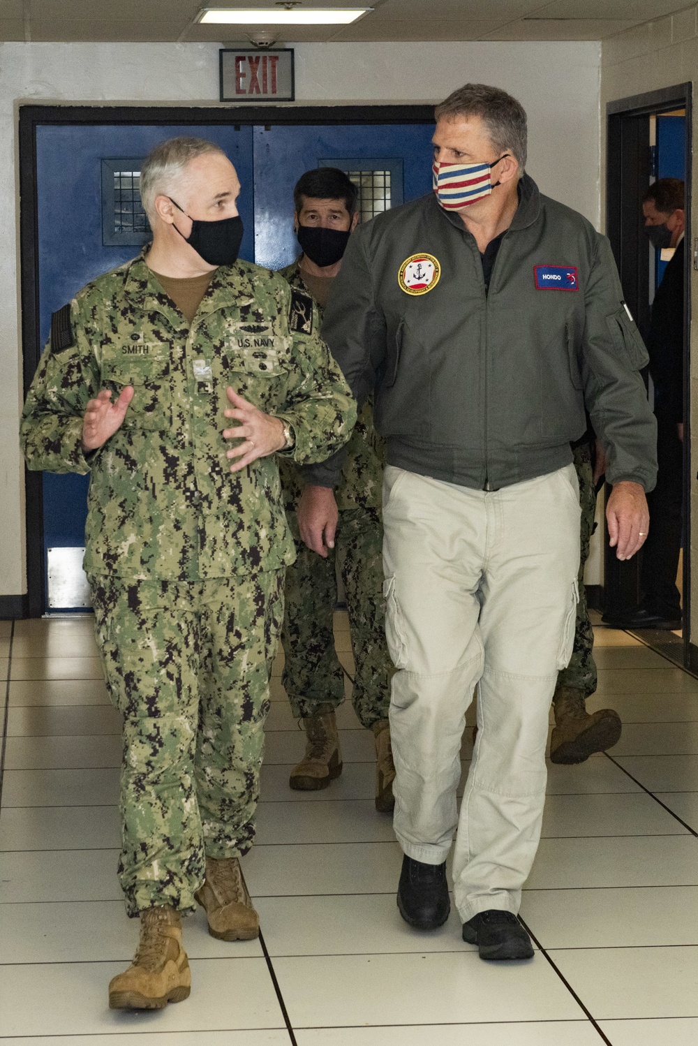 Assistant Secretary of the Navy (RD&amp;A) Visits Units in Pacific Northwest
