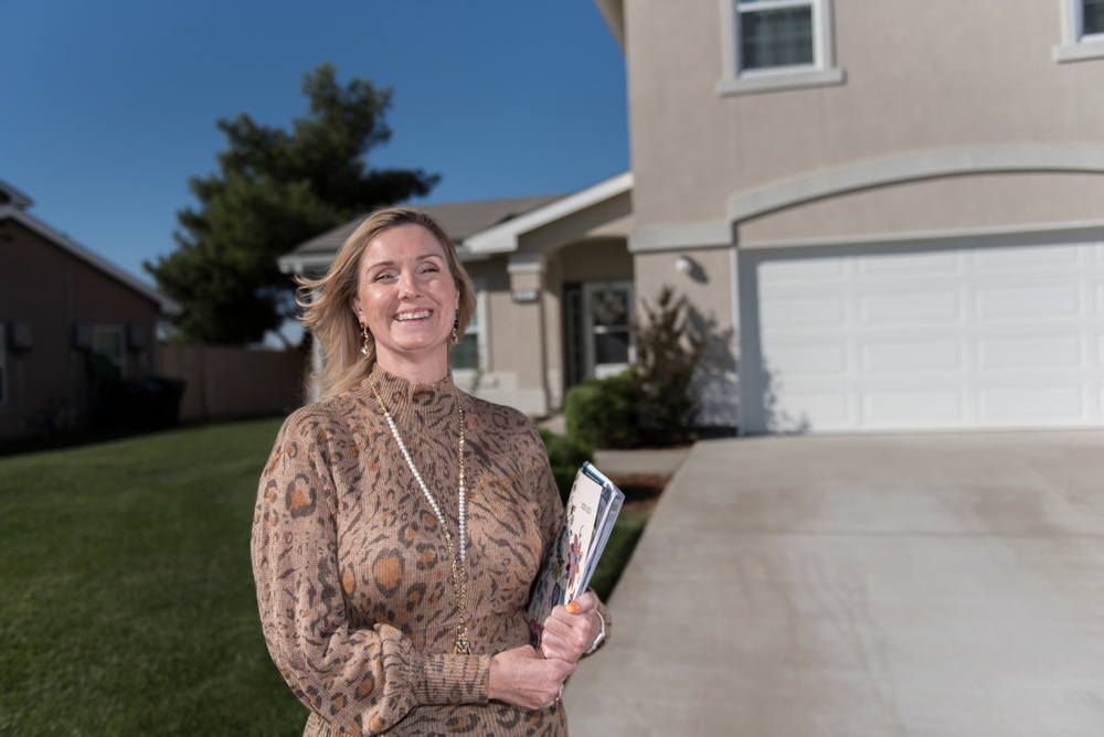 Travis opens privatized housing resident advocate office