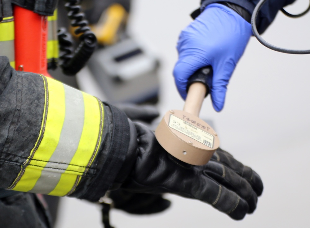 10th Civil Support Team conducts hazardous material training at SeaTac Airport