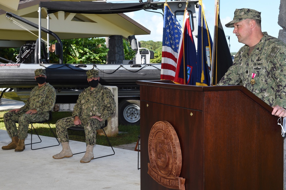 EODMU 5 Holds Change of Command