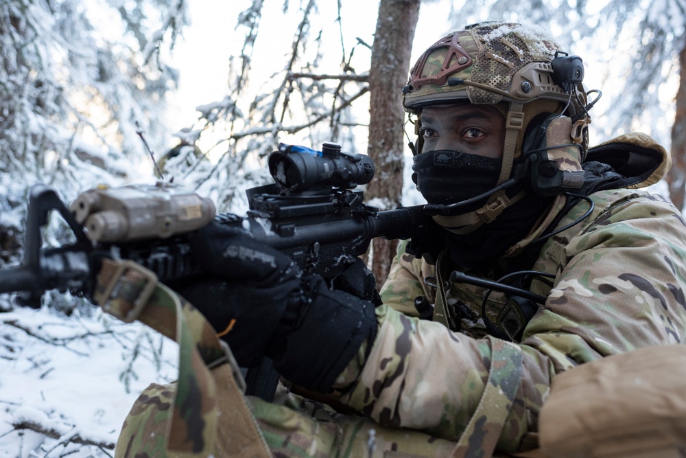 3rd ASOS special warfare Airmen conduct small unit training at JBER