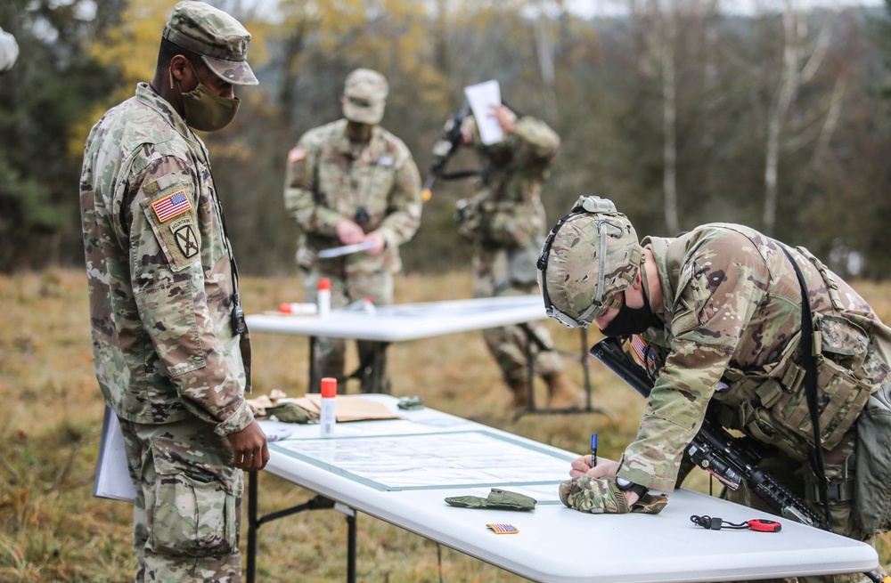 U.S. Army Soldiers participate in EIB/ESB Competition at Hohenfels