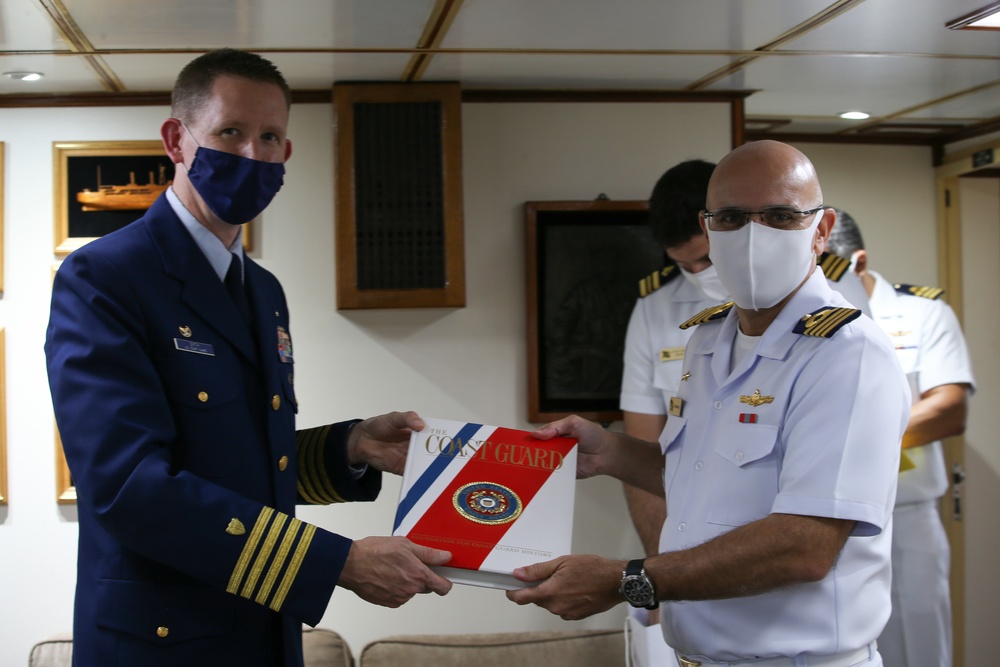 Coast Guard reinforces relations with Brazilian Navy