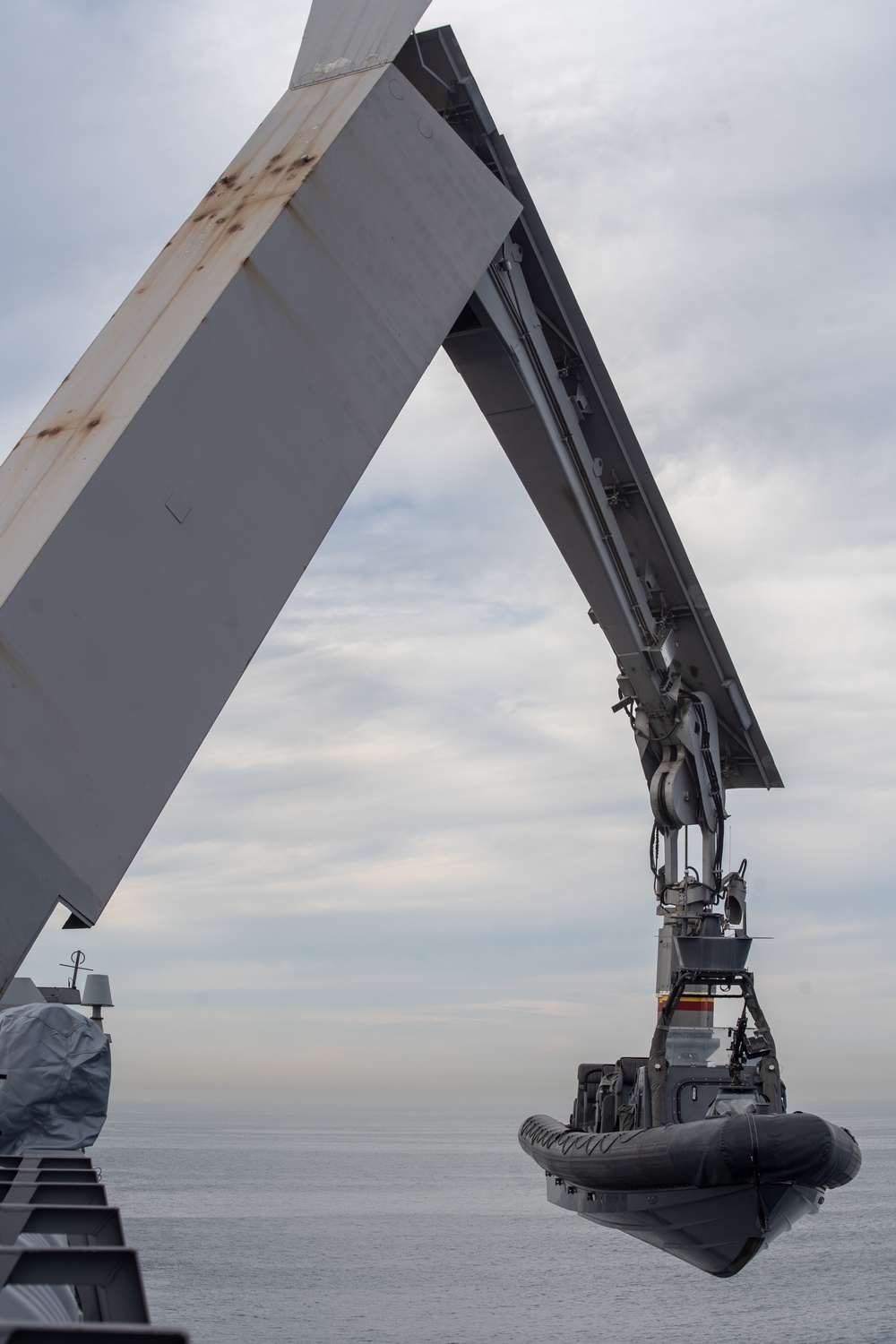15th MEU All-Domain Reconnaissance Marines depart USS Somerset for VBSS training