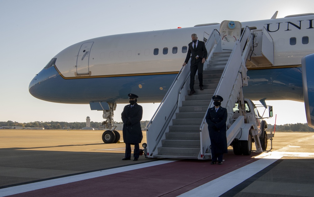 Acting Defense Secretary visits Sailors aboard aircraft carrier