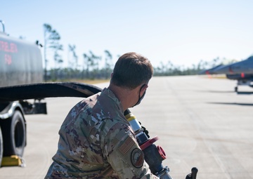 Commanders learn how to fuel the fight