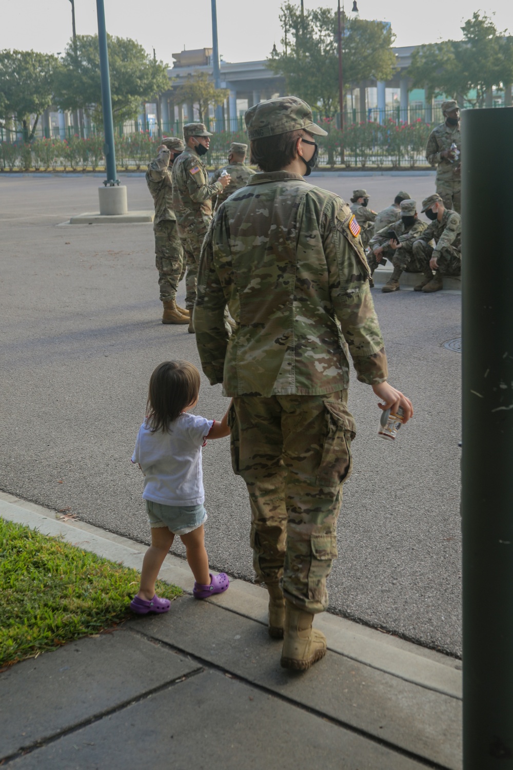 136th Expeditionary Signal Battalion Deployment Ceremony