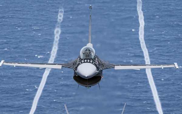 Demo Teams: A Special Formation Flight