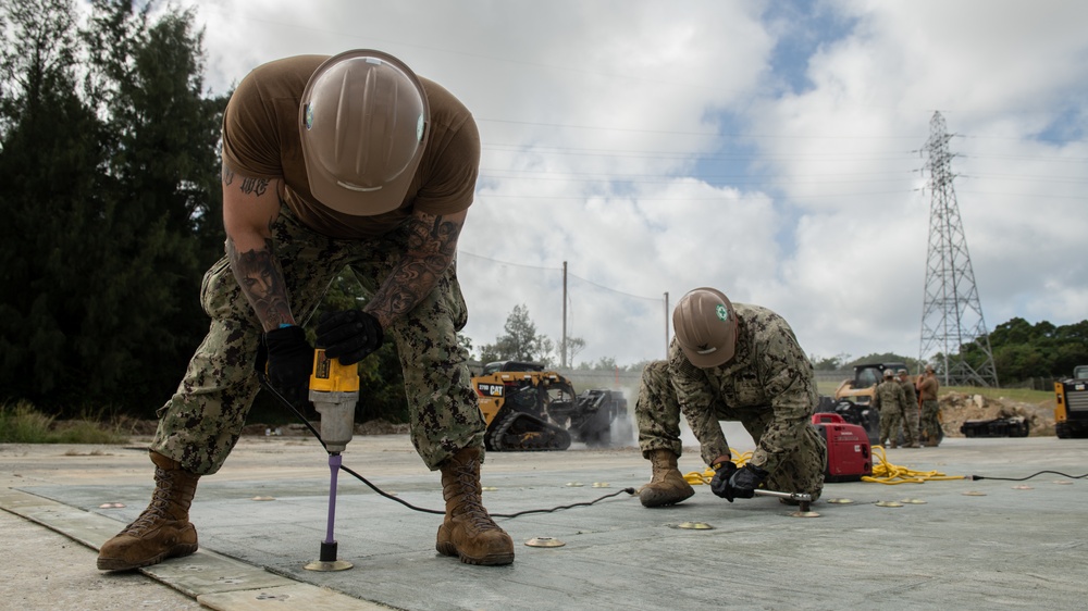 Air Force, Navy conduct joint RADR training