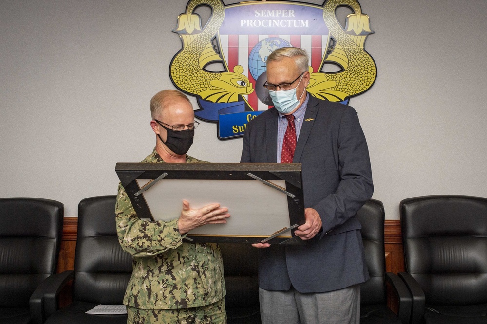 SUBLANT Civilian Receives Navy Distinguished Civilian Service Award