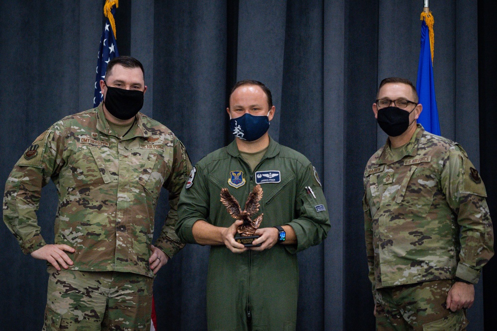 2nd Bomb Wing Quarterly Awards